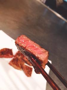 「第29回米沢牛枝肉共励会」で優秀賞を受賞したお肉を試食してみる♪