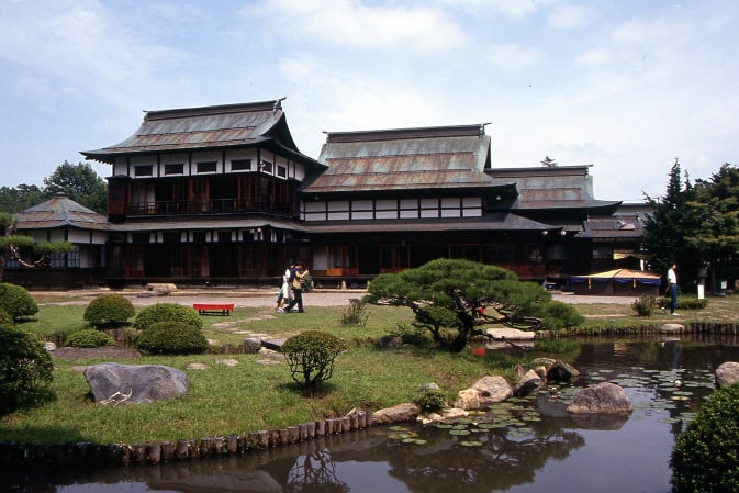 上杉記念館（上杉伯爵邸）