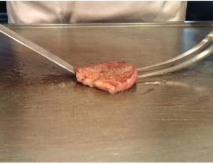 「第29回米沢牛枝肉共励会」で優秀賞を受賞したお肉を試食してみる♪