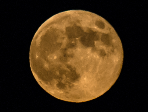 スーパームーンより貴重な関係があることに感謝です。