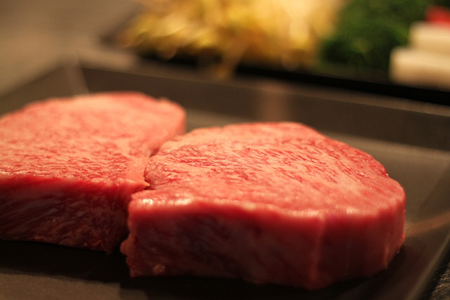 冬のメニューが始まりました♪すみれの米沢牛創作懐石料理。