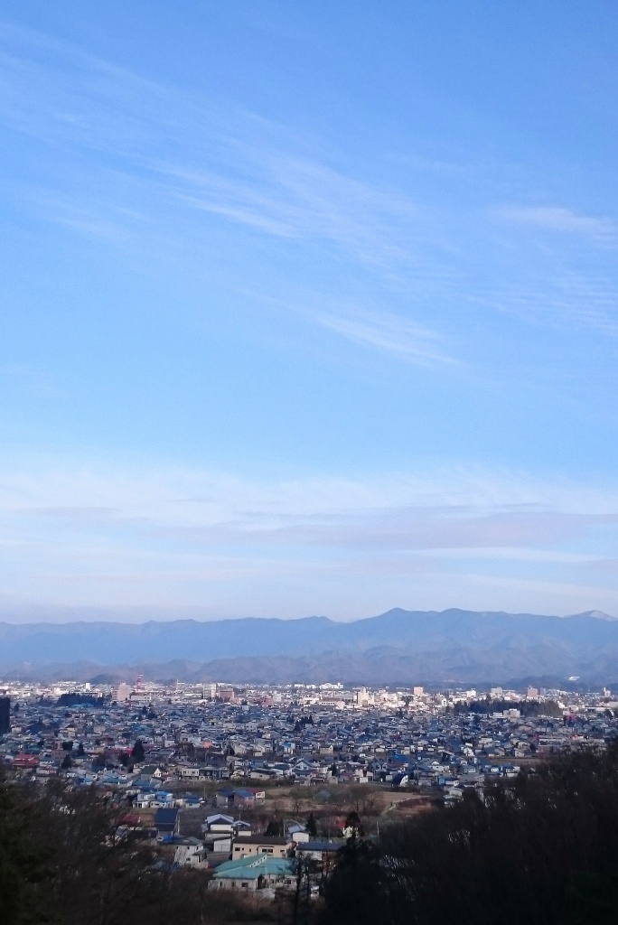 まるっきり 一緒の場所を探して撮ってくださって