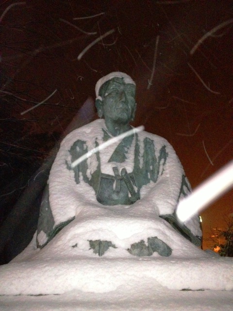 250208夜の鷹山公さま