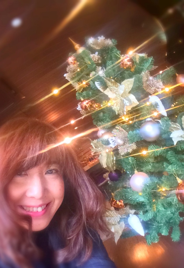 雪待ちのクリスマスツリー☆