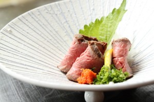 時の宿すみれの米沢牛料理が宅配便でお届けできる～？！三越お歳暮2014